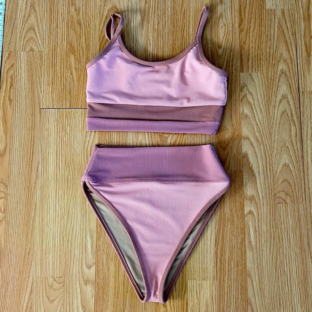 NEW Beach Riot Size S two pieces Bikini